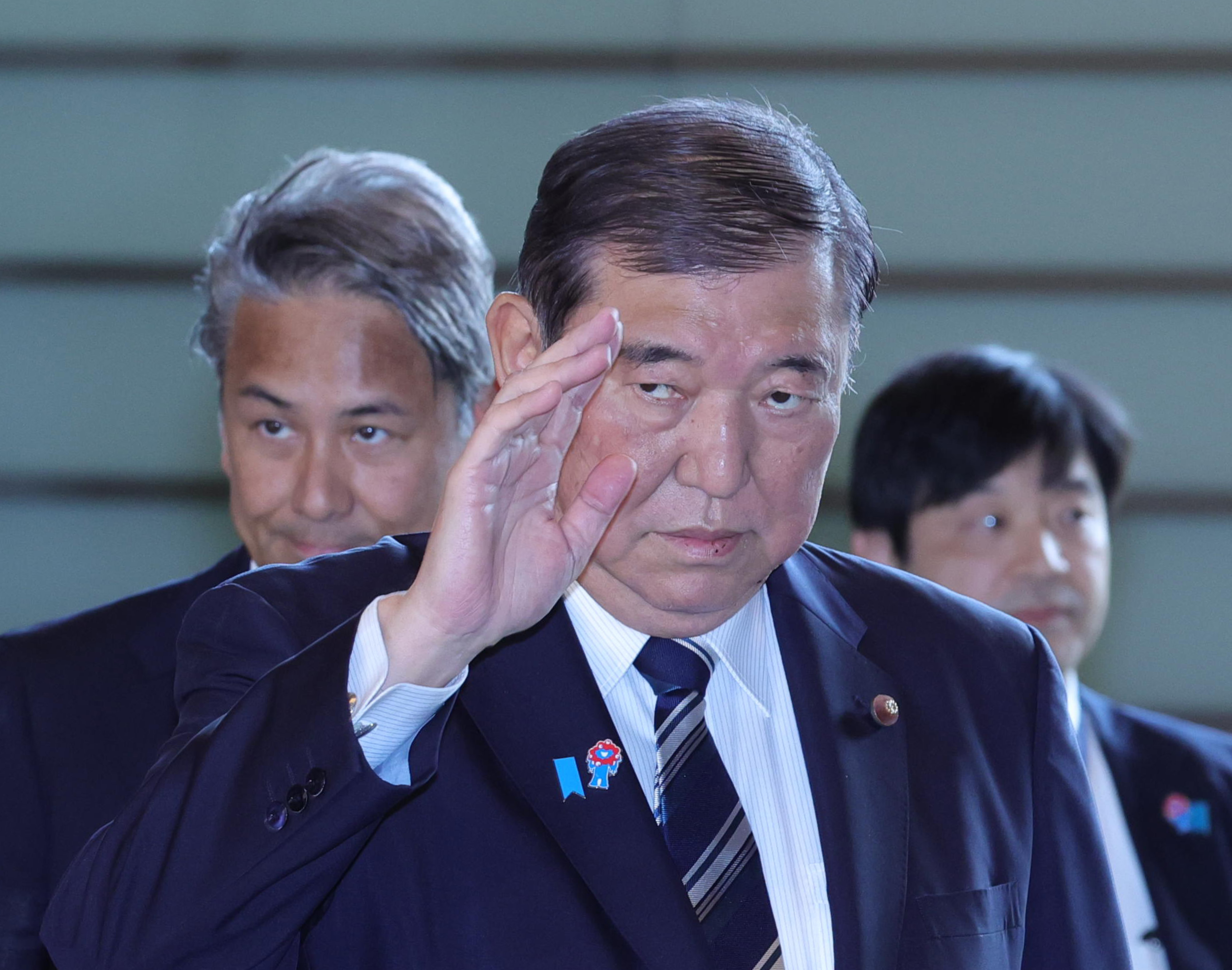 【花田紀凱の週刊誌ウォッチング】これは完全にアウトだろう、カネの渡し方も具体的な「闇献金告白」　石破首相「覚えはない」では通用しまい